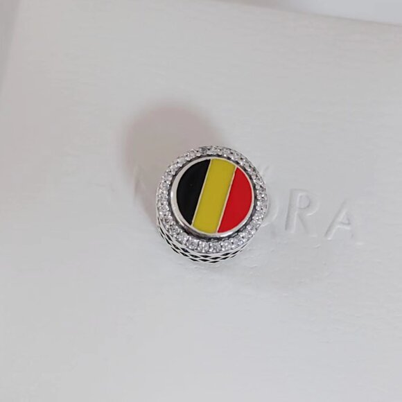 Belgium Flag Charm Bead Travel Pendant Bracelet Pendant S925 Silver with box - Picture 2 of 6